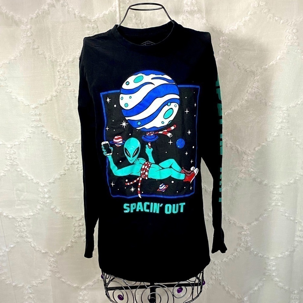Eighty eight spacin out alien long sleeve size S